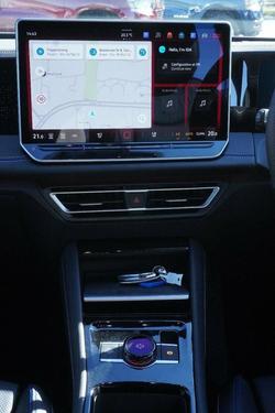 2025 Volkswagen Tiguan 195TSI R-Line