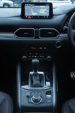 2020 Mazda CX-5 Akera