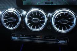 2022 Mercedes-Benz EQB 250