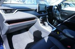 2021 Toyota
RAV4 Cruiser