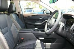 2025 Nissan
X-TRAIL Ti-L e-POWER