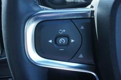 2021 Volvo XC40 T5 R-Design