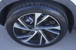 2021 Volvo XC40 T5 R-Design