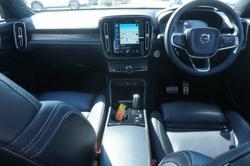 2021 Volvo XC40 T5 R-Design