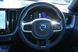 2021 Volvo
XC60 B6 R-Design