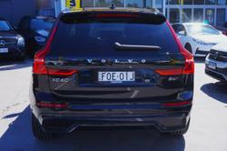 2021 Volvo XC60 B6 R-Design