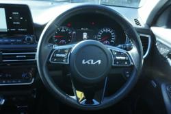 2022 Kia
Seltos GT-Line