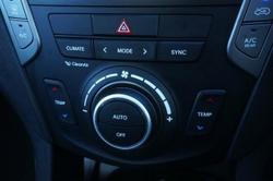 2017 Hyundai
Santa Fe Highlander