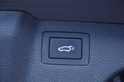 2017 Hyundai
Santa Fe Highlander