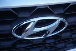 2018 Hyundai
Santa Fe Active