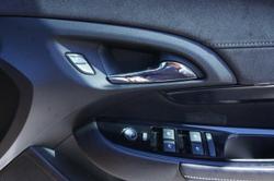 2016 Holden
Commodore SS V Redline