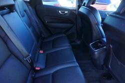 2021 Volvo
XC60 B5 Momentum