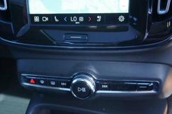 2023 Volvo XC40 Ultimate B4 Bright