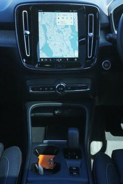 2023 Volvo XC40 Ultimate B4 Bright