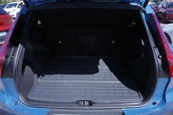 2023 Volvo XC40 Ultimate B4 Bright