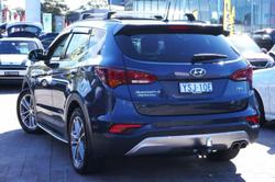 2017 Hyundai
Santa Fe Highlander