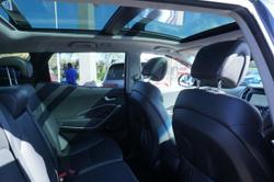 2017 Hyundai
Santa Fe Highlander