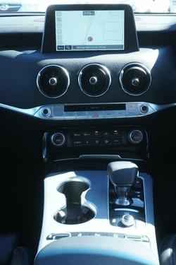 2019 Kia Stinger GT Carbon Edition