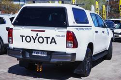 2021 Toyota Hilux SR