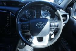 2021 Toyota Hilux SR