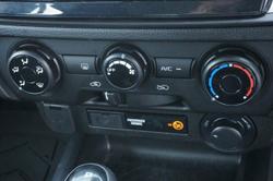 2021 Isuzu D-MAX LS-M