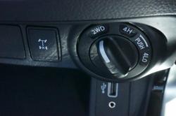 2020 Nissan Navara SL