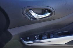 2020 Nissan Navara SL