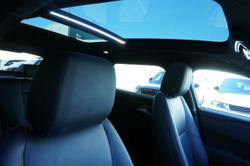 2024 Land Rover
                Range Rover Velar P250 Dynamic SE