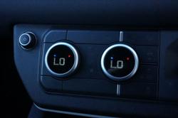 2023 Land Rover Defender 110 P400 SE