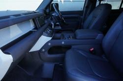 2023 Land Rover Defender 110 P400 SE