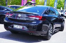 2018 Holden Commodore RS