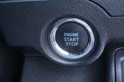 2017 Toyota
                Aurion Presara