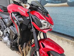 2018 Kawasaki ZR 900 Black