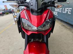 2018 Kawasaki ZR 900 Black
