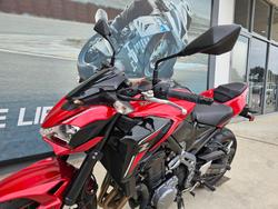 2018 Kawasaki ZR 900 Black