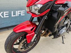 2018 Kawasaki ZR 900 Black
