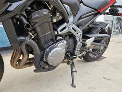 2018 Kawasaki ZR 900 Black