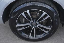 2020 Volvo XC60 D4 Momentum