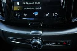 2020 Volvo
XC60 D4 Momentum