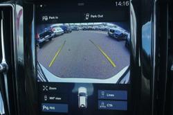 2020 Volvo
XC60 D4 Momentum