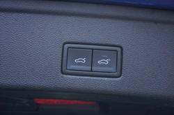 2019 Volkswagen Touareg 190TDI Launch Edition