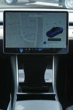 2019 Tesla Model 3 Performance