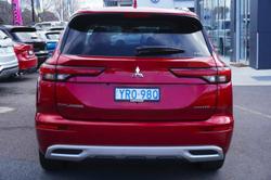 2023 Mitsubishi Outlander Exceed