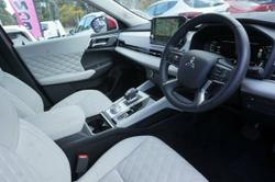 2023 Mitsubishi Outlander Exceed