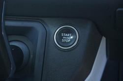 2023 Land Rover Defender 90 D250 S