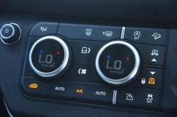 2023 Land Rover Defender 90 D250 S