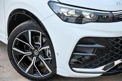 2025 Volkswagen Tiguan 195TSI R-Line