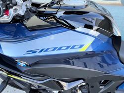 2025 BMW Motorrad S 1000 XR Blue