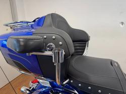 2018 Indian ROADMASTER ELITE Cobalt Candy/Black24k Gold Tri