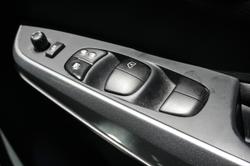 2024 Nissan Navara ST-X